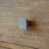 Castorama Bouton De Meuble Carré Diss Gris L.3.2cm X H.3.2cm X P.2.2cm 7